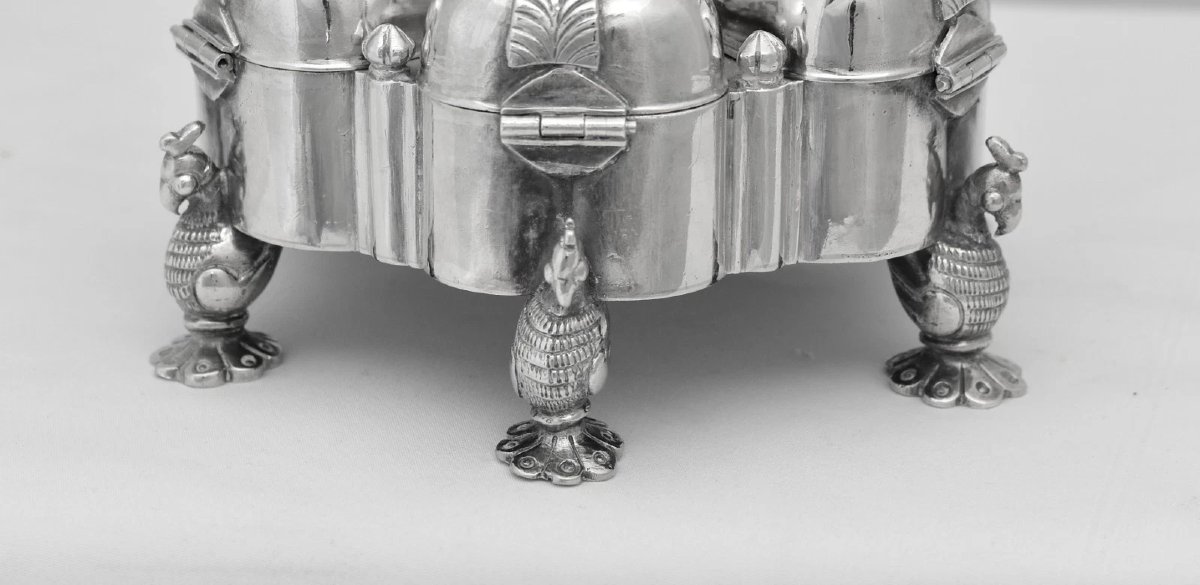 Boîte à kumkum ou à épices (masala dan) vintage indienne en argent sterling 925, motif paon, 80-photo-1