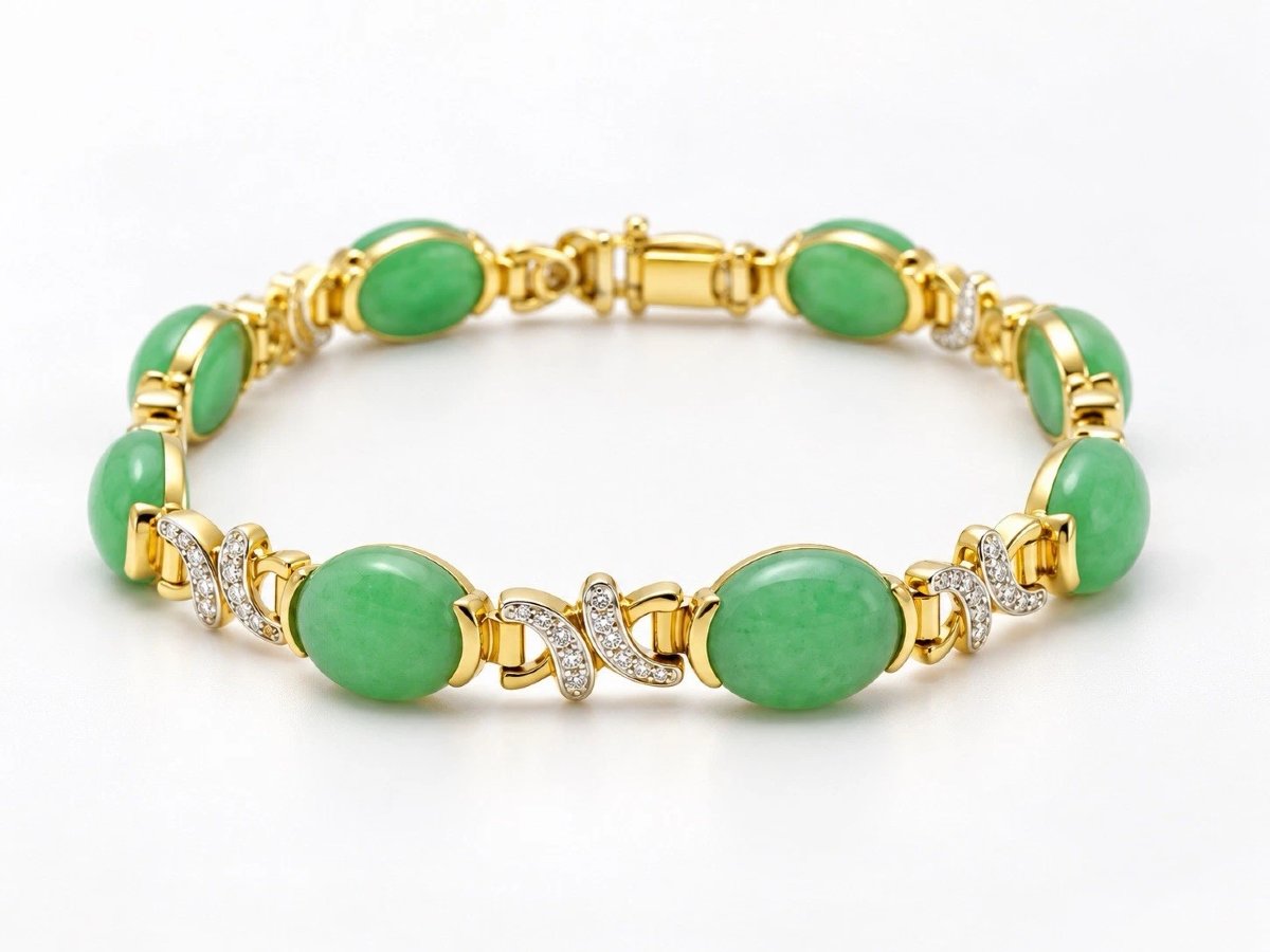 Bracelet vintage à maillons flexibles en or jaune 18 carats, jadéite et diamants, 15,3 g