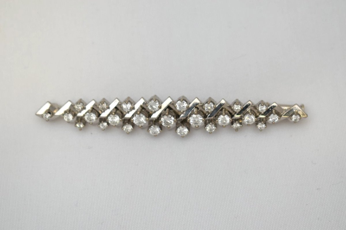 Broche vintage à trois barrettes en or blanc 18 carats, diamants (1,32 ct), 62 mm, 8,8 g-photo-3