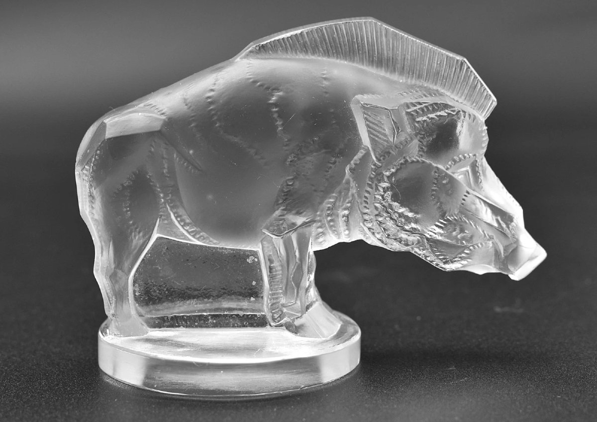 Rene Lalique Sanglier Wild Boar Car Mascot 1157. Signed R Lalique Circa 1929