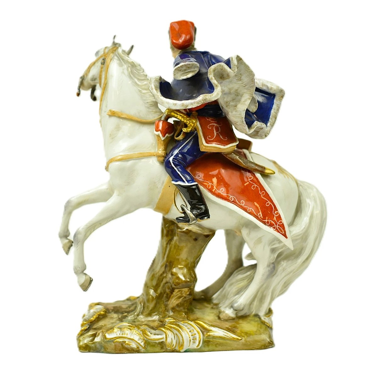 Hussard antique en porcelaine de Meissen sur figurine de cheval cabré modèle 1898-photo-3