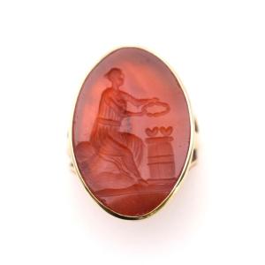 Bague antique en cornaline intaille – Figure allégorique, style géorgien, vers 1780-1830