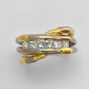 Vintage Yellow & White 18ct Gold 6 Stone Square Cut Diamond Crossover Ring