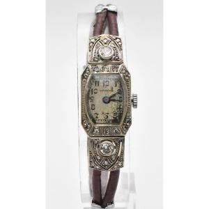 Montre cocktail Art Déco vintage Bucherer pour femme, en or blanc 14 carats et diamants