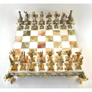 Giuseppe Vasari Medieval Chess Set Gilt Silver Bronze Onyx Marble Board Italy