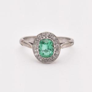 Bague en or blanc sertie d'un diamant émeraude taille ancienne (0,80 ct), anneau ajustable