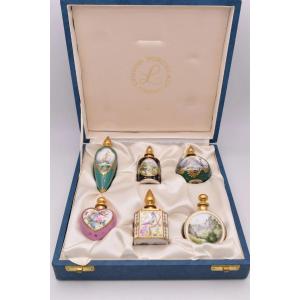 Coffret de 6 flacons de parfum en porcelaine Lynton, signés et peints à la main par Stefan Nowa