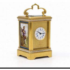 Belle pendule de voyage ancienne française (vers 1890) à mouvement 8 jours et panneau en porcel