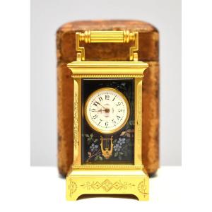 Pendulette de voyage française ancienne (format « sub-miniature ») en laiton doré et émail de L