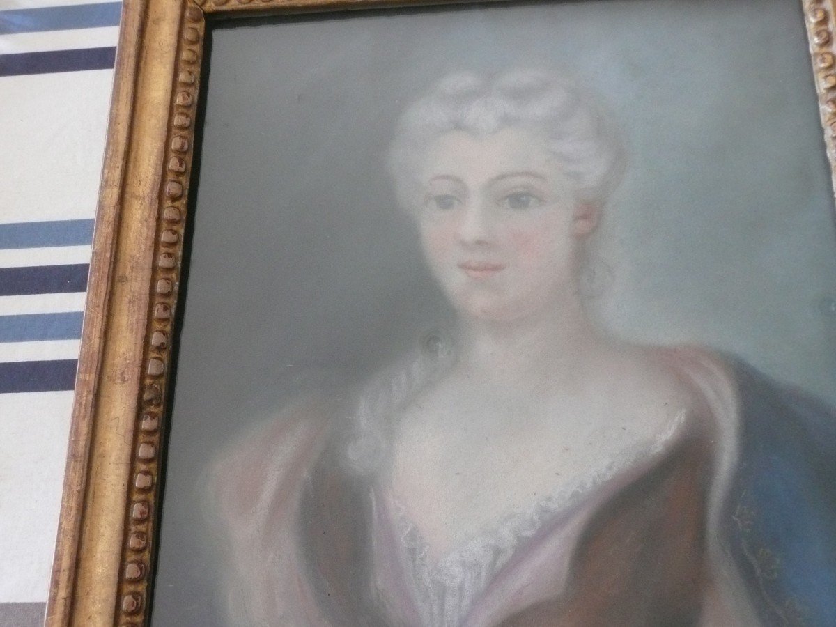 18th Century Pastel: Portrait Of Young Woman In Her Louis XV Period Frame-photo-4