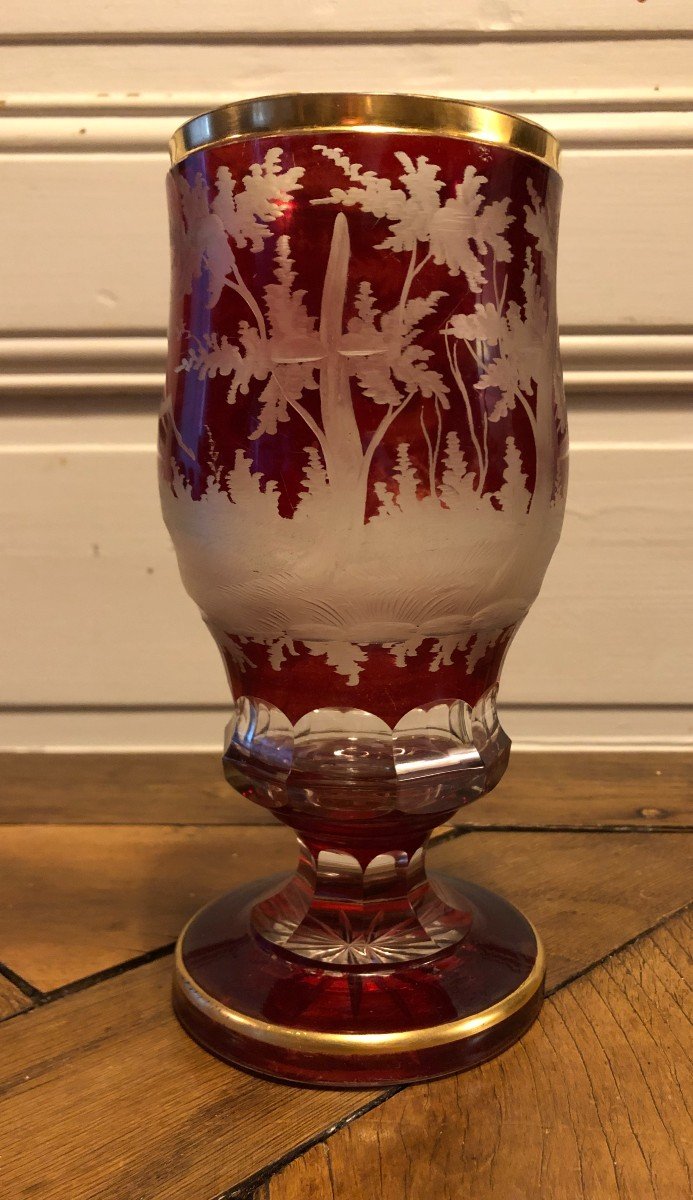 Lined And Cut Bohemian Crystal Vase With Engraved Deer Decor-photo-2
