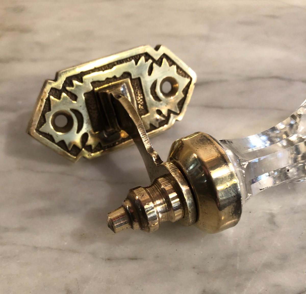 Art-deco Door Handle In Cut Crystal And Bronze -photo-4