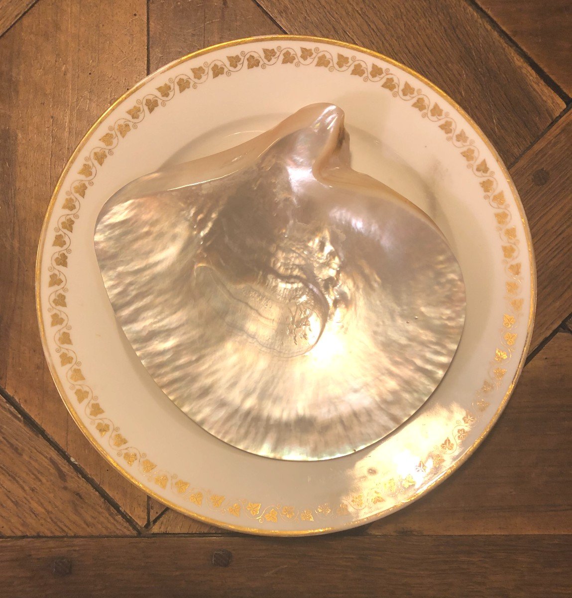 Suite De Douze Assiettes En Nacre Notamment Pour Le Caviar  -photo-2