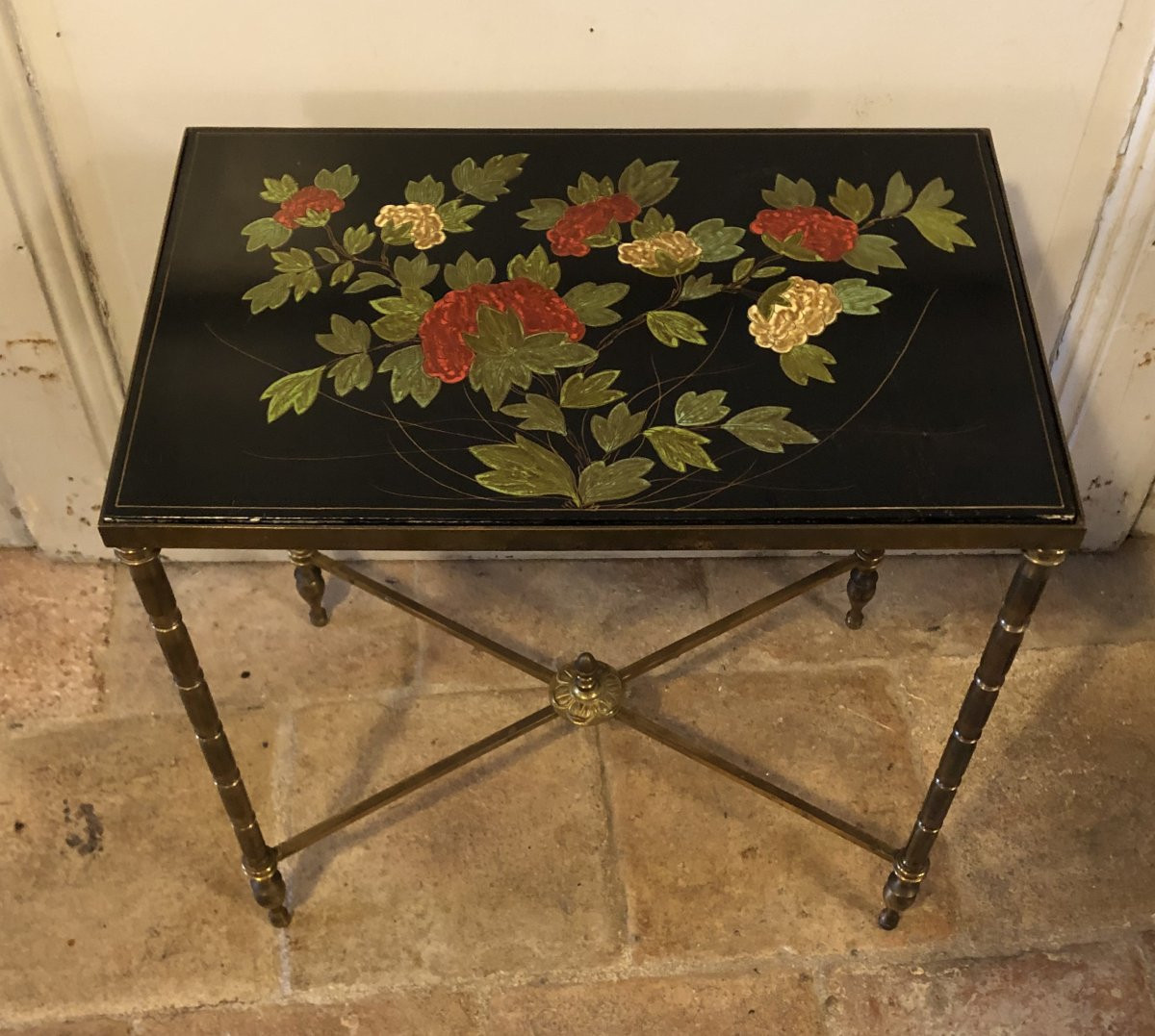 Bagués Lacquer And Brass Nesting Tables-photo-7