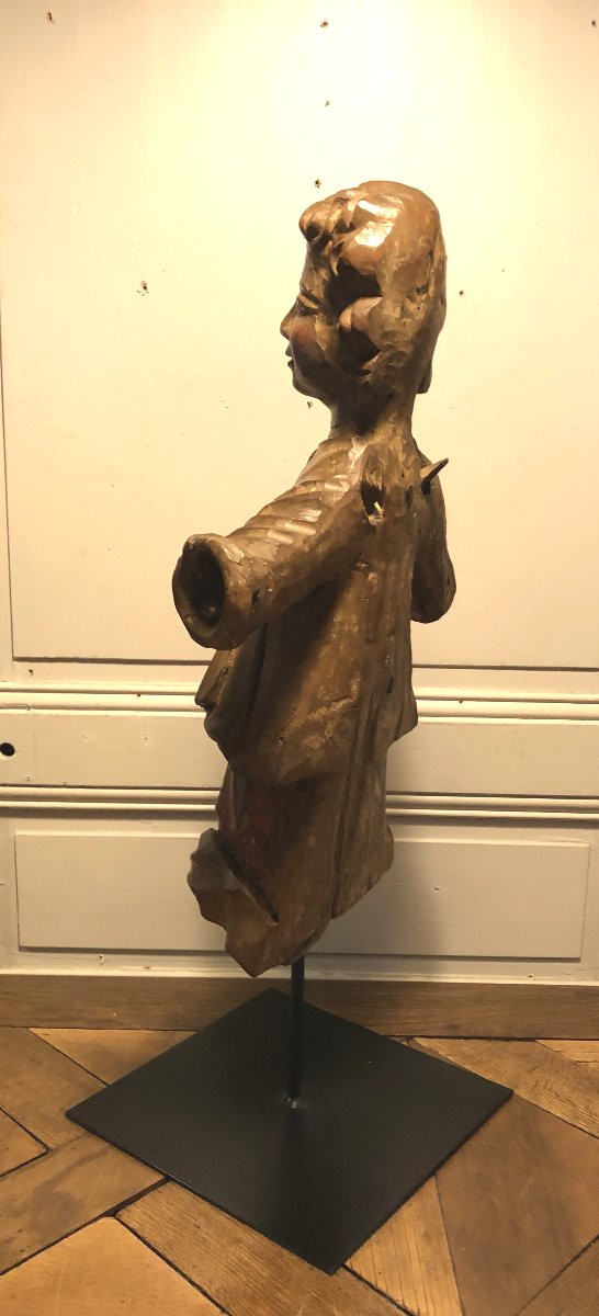 Ange en bois sculpté et polychrome XVII° siècle -photo-2