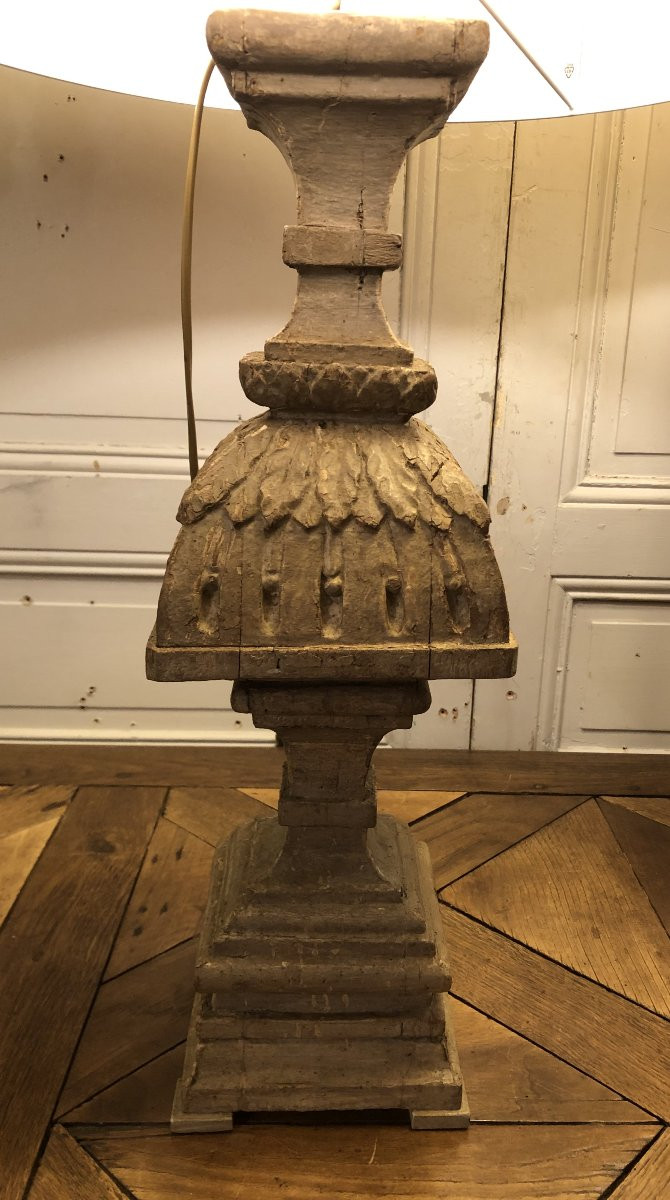 paire de grandes lampes balustres Louis XVI en bois sculpté et peint -photo-2