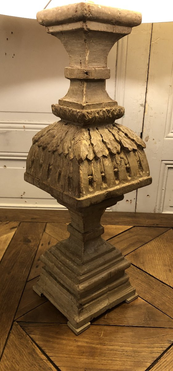 paire de grandes lampes balustres Louis XVI en bois sculpté et peint -photo-4