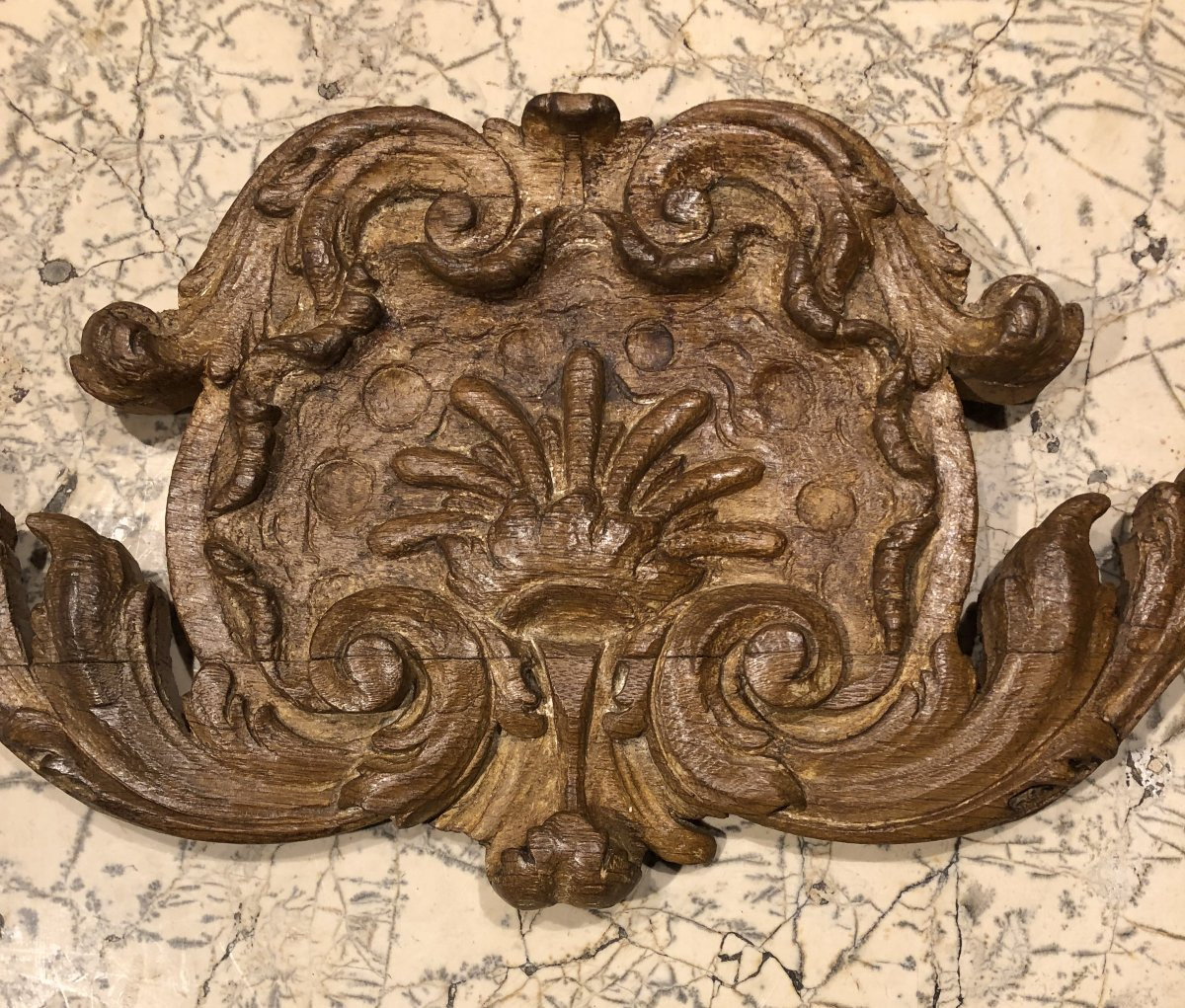 feuille d'acanthe en chêne sculpté XVIII° siècle -photo-4