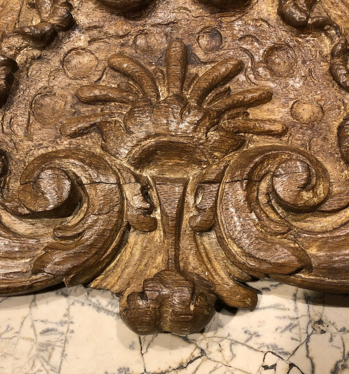 feuille d'acanthe en chêne sculpté XVIII° siècle -photo-1