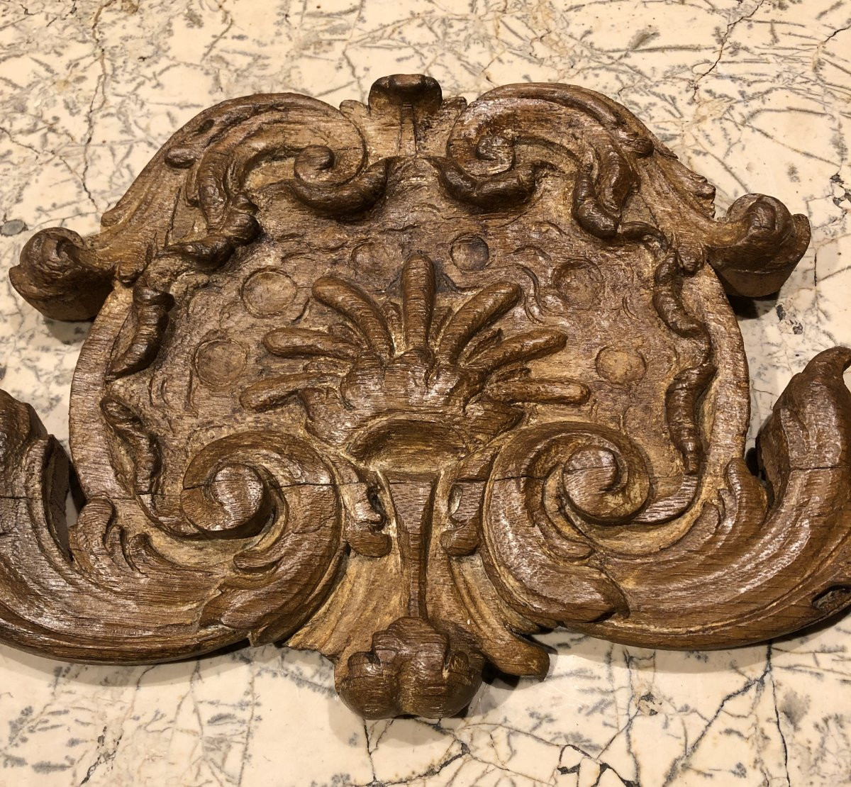 feuille d'acanthe en chêne sculpté XVIII° siècle -photo-2