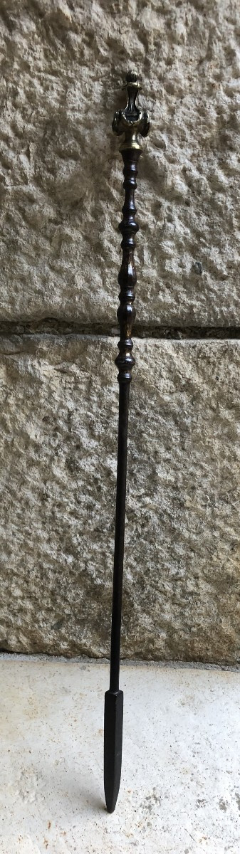 Louis XVI Style Poker In Bronze And Wrought Iron 