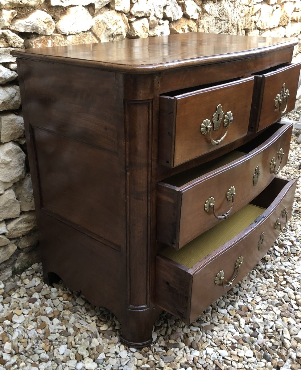 Commode galbée Louis XIV en noyer XVIII° siècle -photo-1