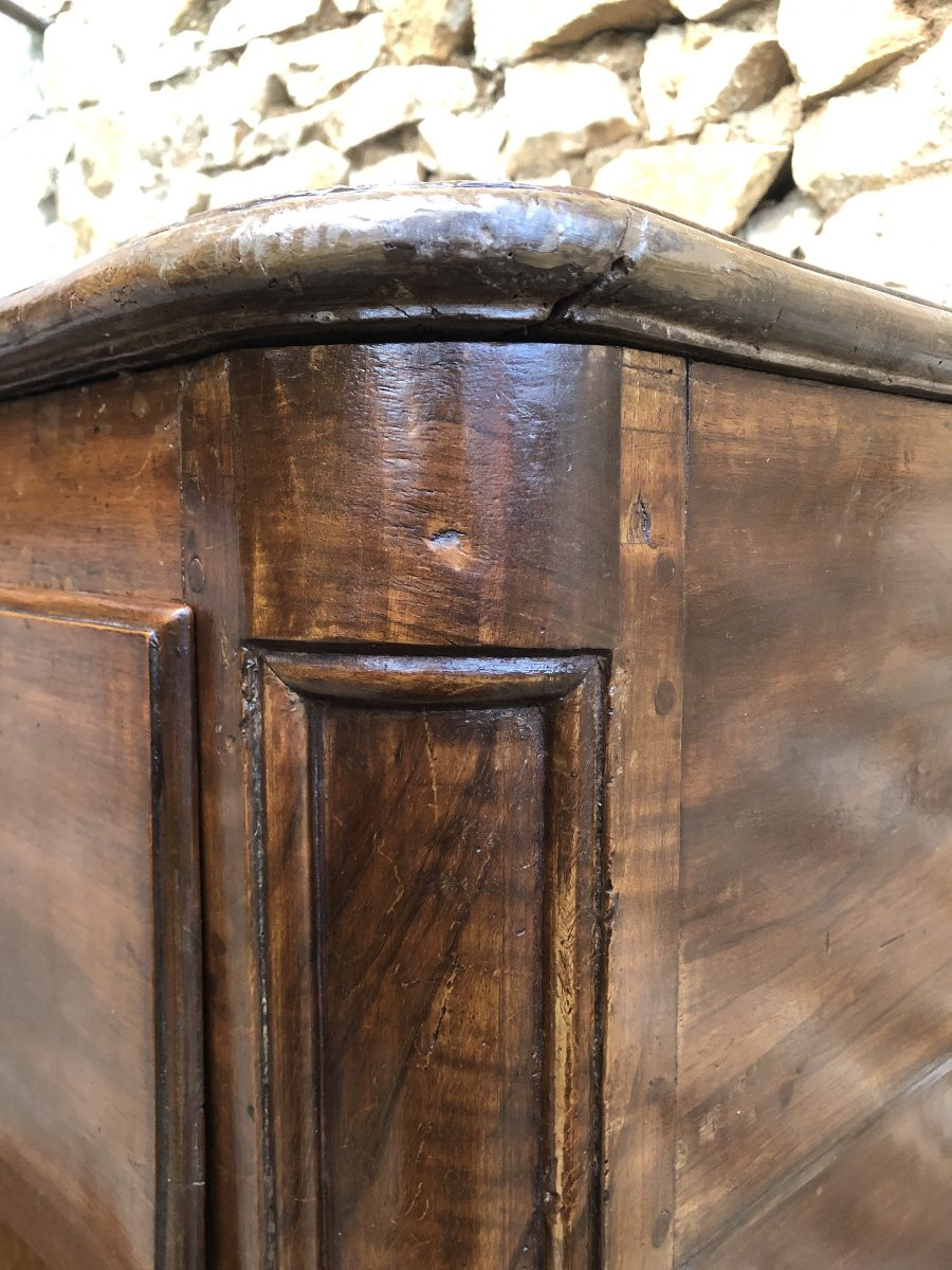 Commode galbée Louis XIV en noyer XVIII° siècle -photo-4