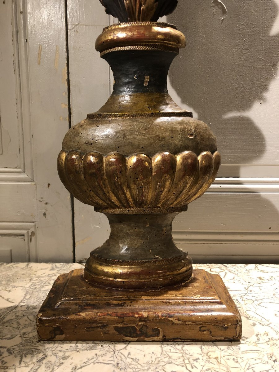 Vase fleuri en bois sculpt&eacute; dor&eacute; et polychrome XVIII&deg; si&egrave;cle mont&eacute;e en lampe -photo-4