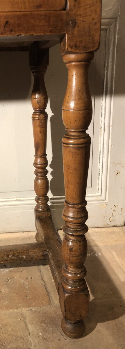 Louis XIV Walnut Table, Late 17th Century, Early 18th Century -photo-4