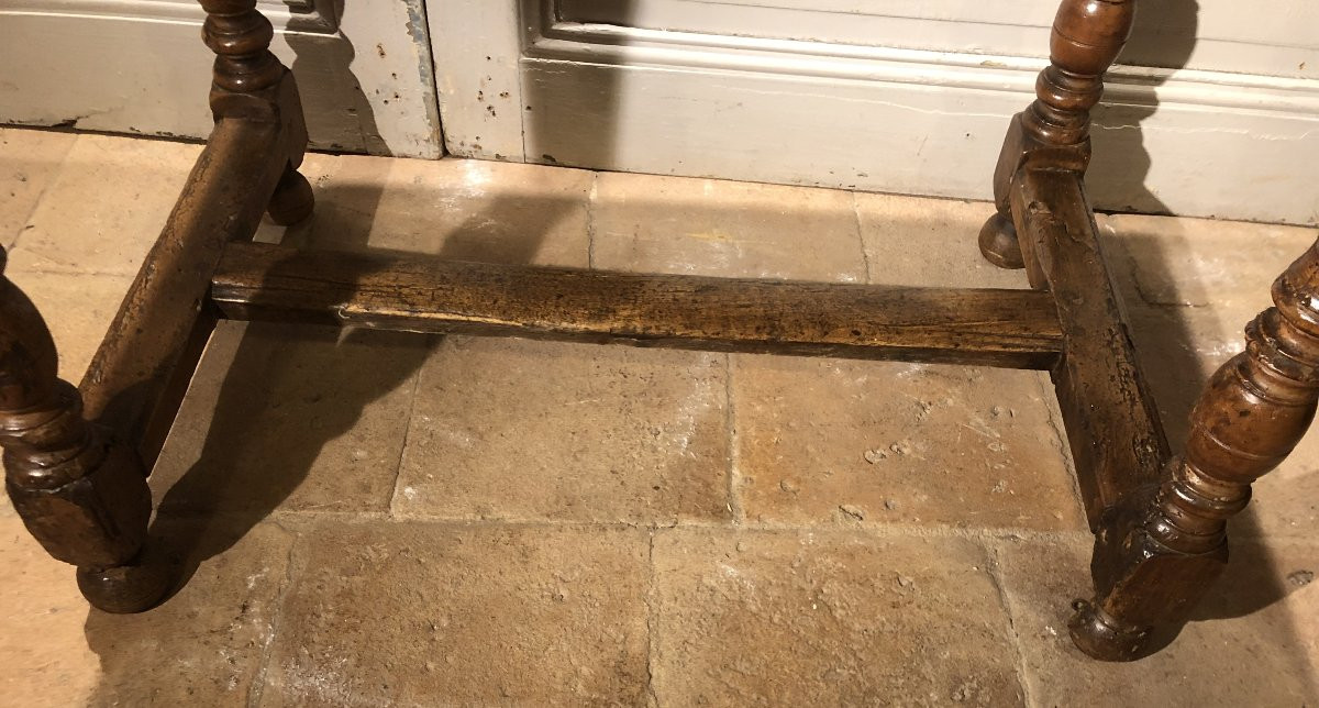 Louis XIV Walnut Table, Late 17th Century, Early 18th Century -photo-5