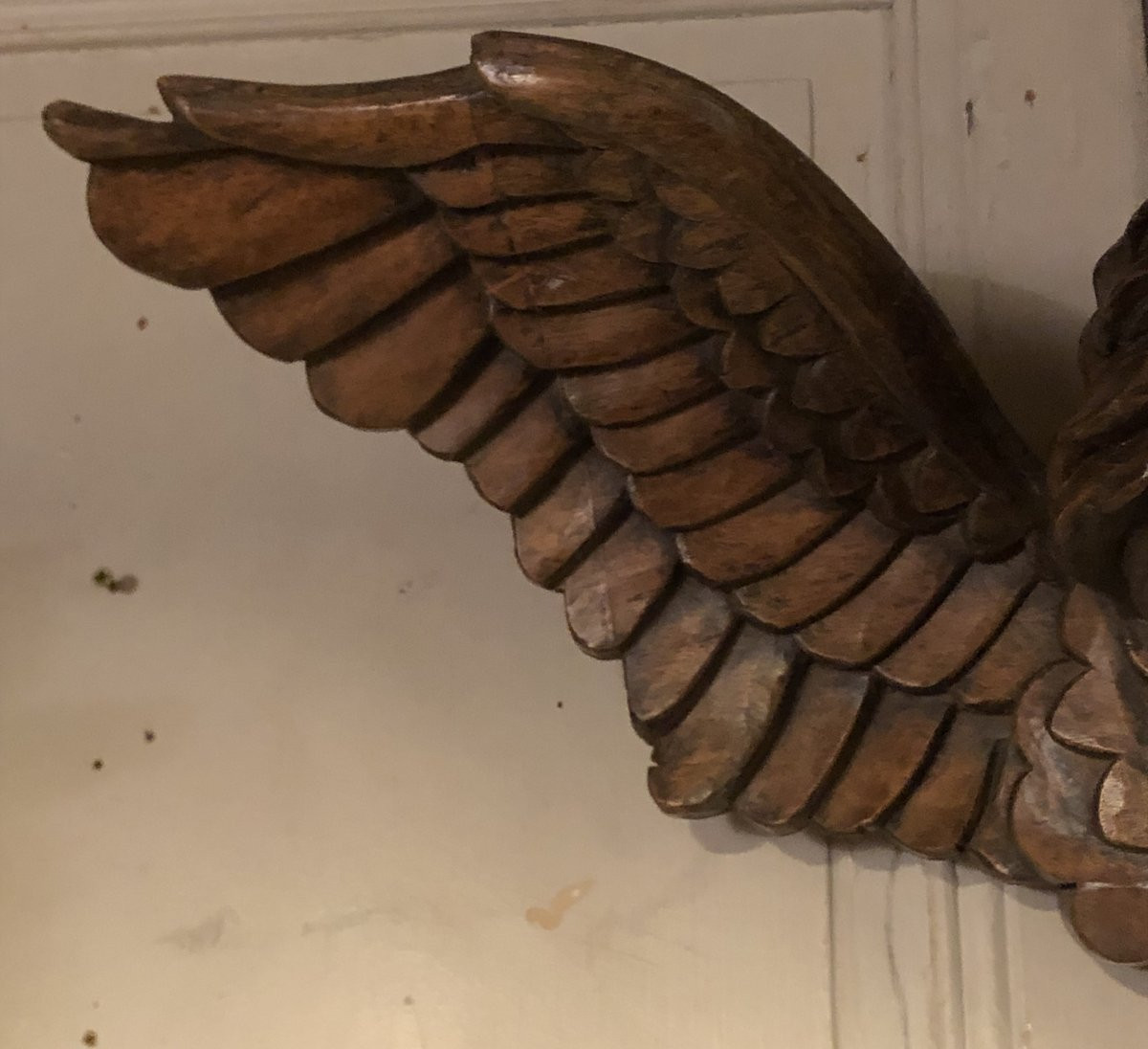 Importante tête d'ange en noyer sculpté -photo-2