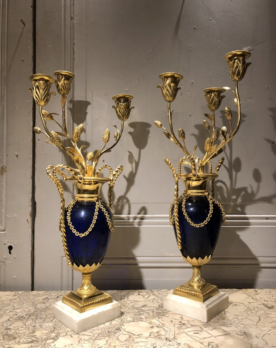 Pair Of Louis XVI Style Gilt Bronze And Blue Glass Candlesticks With Fleur-de-lis Motifs, 18th Century-photo-3