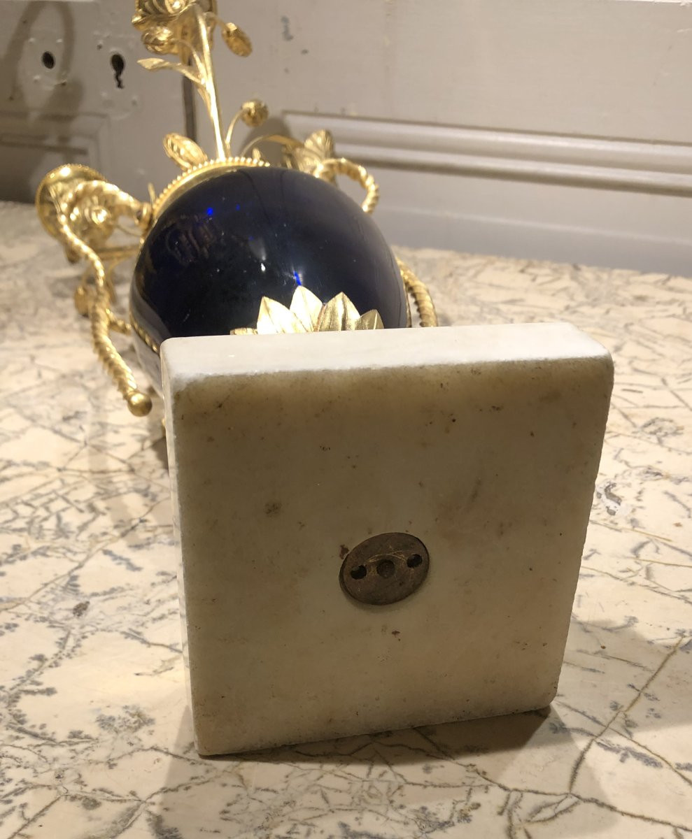 Pair Of Louis XVI Style Gilt Bronze And Blue Glass Candlesticks With Fleur-de-lis Motifs, 18th Century-photo-7