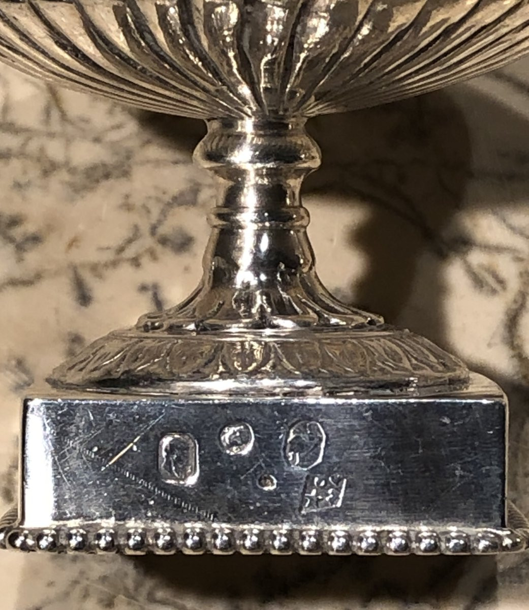 Pair Of Chambord Vases With Swans In Silver, Revolutionary Period, 18th Century -photo-5