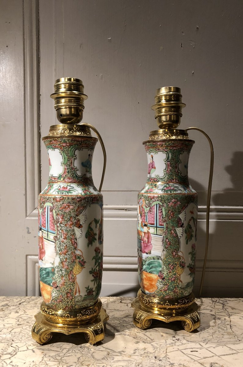 Pair Of Canton Porcelain And Gilt Bronze Lamps -photo-1