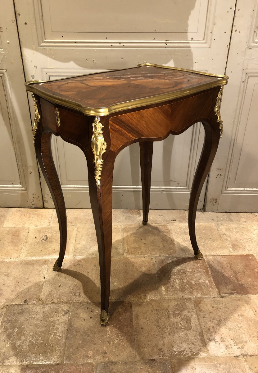Louis XV Style Writing Table In Rosewood And Amaranth Marquetry, 18th Century