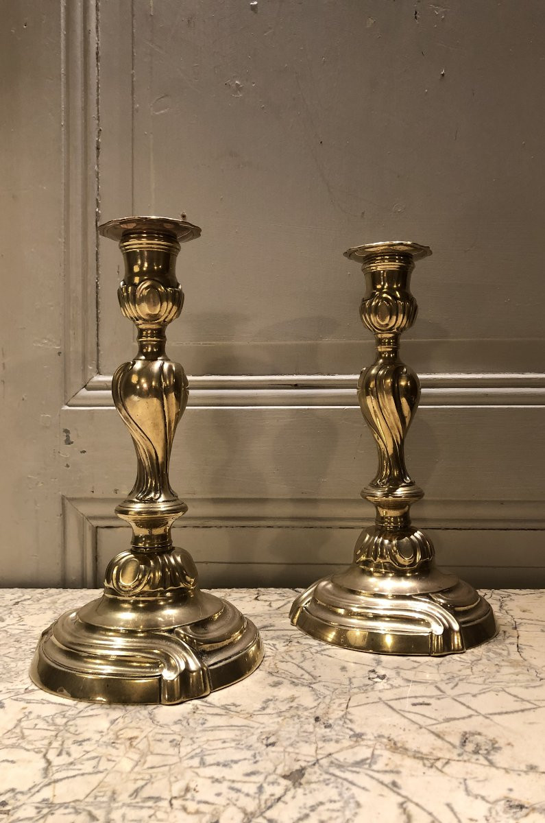 Pair Of Louis XV Bronze Candlesticks, 18th Century -photo-3