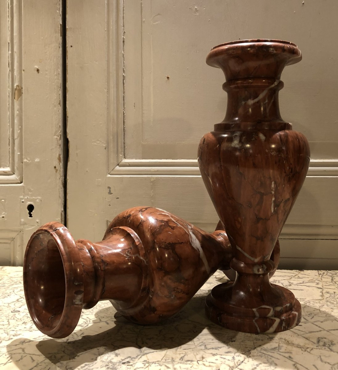 Pair Of Griotte Red Marble Vases In The Style Of Antiquity, 19th Century -photo-3