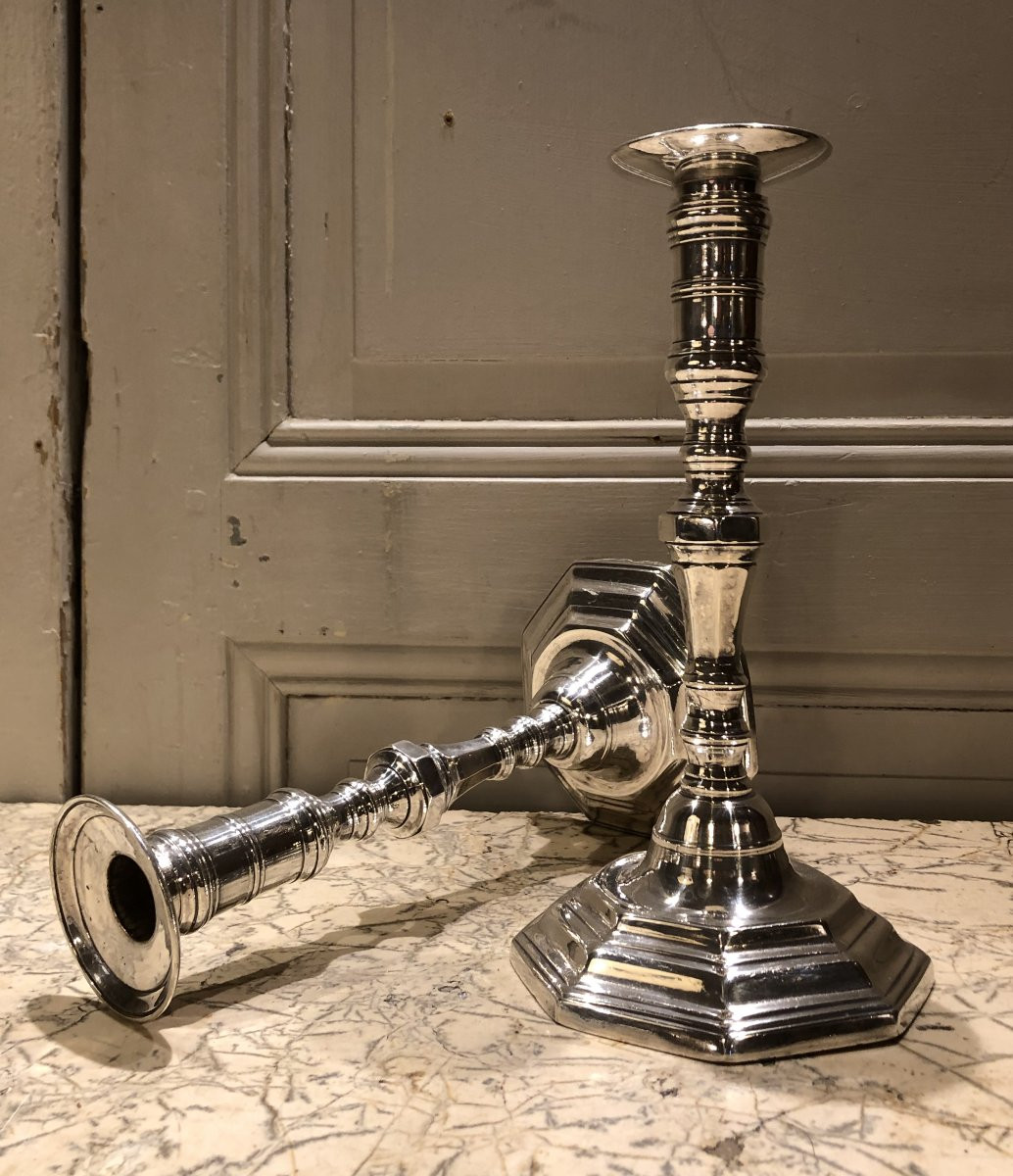 paire de flambeaux Louis XIV en métal argenté XVIII° siècle -photo-2
