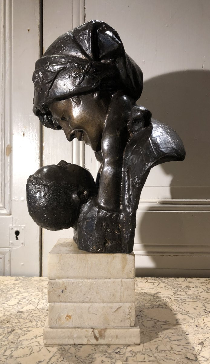 Maternité Art-déco en bronze patiné signée Merente vers 1920-photo-1