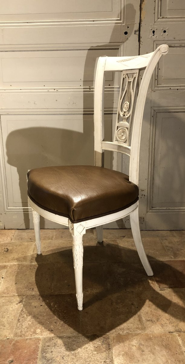 Suite de 4 chaises &agrave; l'&eacute;trusque &agrave; la lyre &eacute;poque Directoire -photo-3