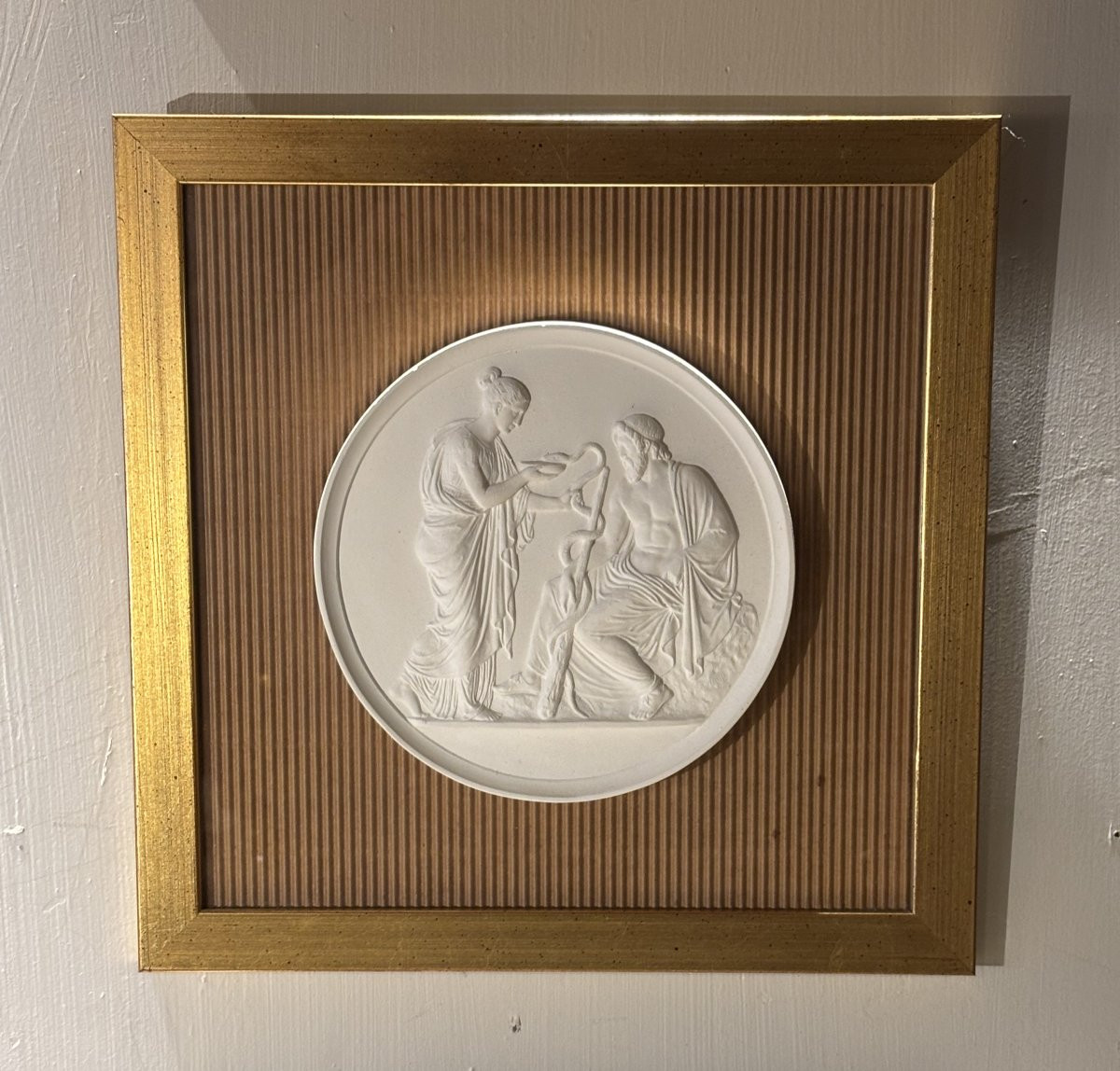 Sept médaillons mythologique de style antique en stuc -photo-3