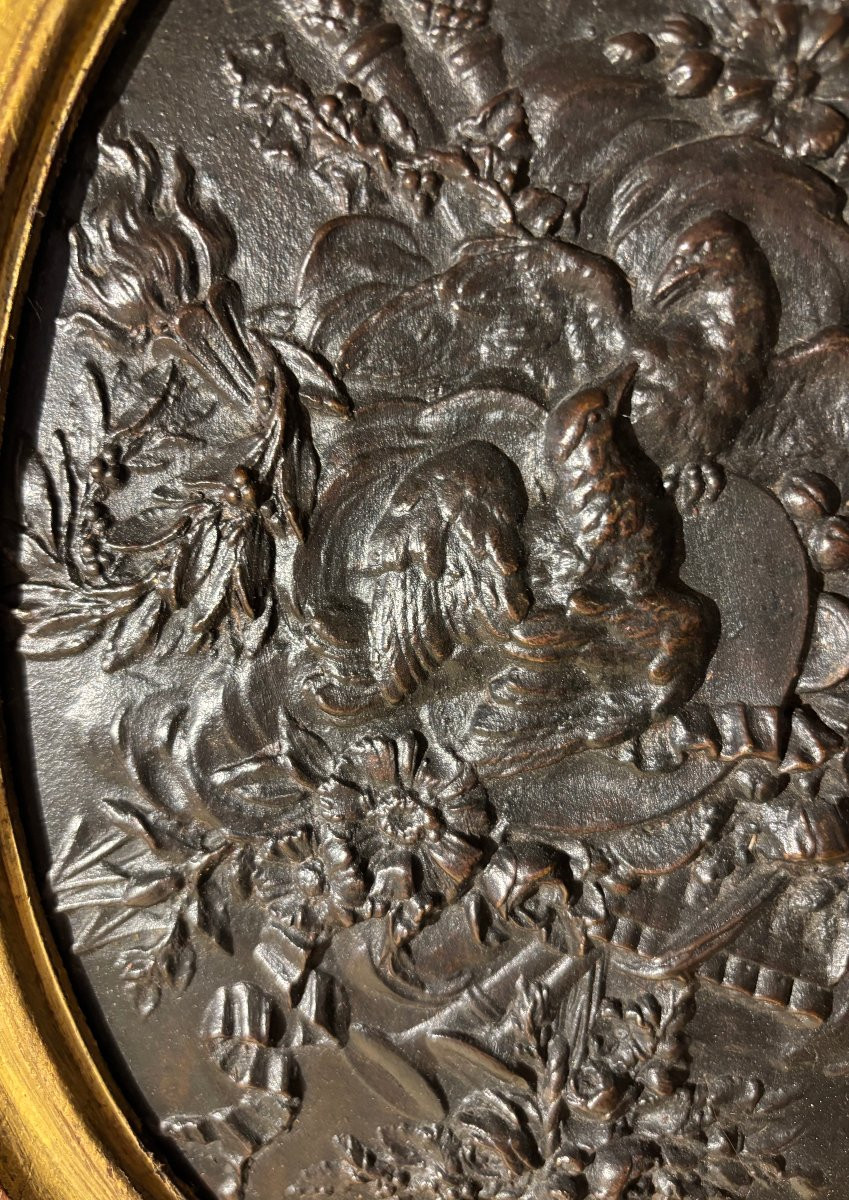 Médaillon "aux colombes" en bronze XIX° siècle  -photo-3