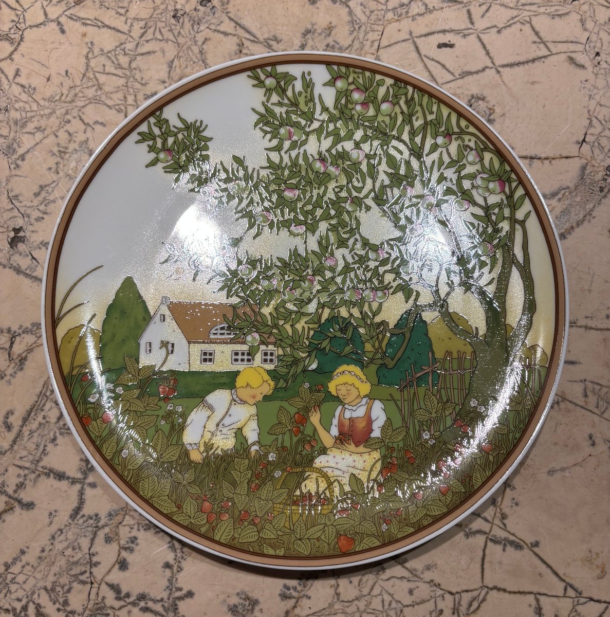 The Four Seasons Villeroy And Bosh Suite Of Four Plates-photo-2