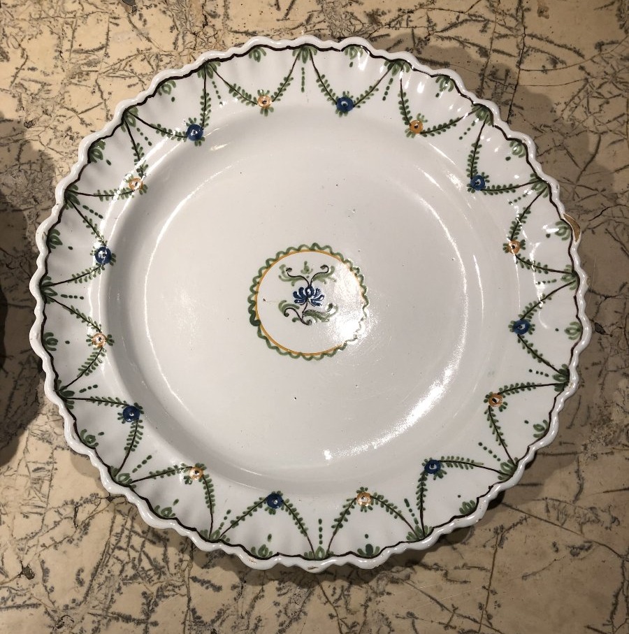 Pair Of Round Dishes In Provencal Earthenware, Late 18th Century.-photo-2