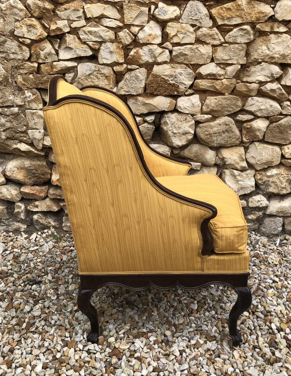Paire de bergères à oreilles style Louis XV en noyer-photo-3