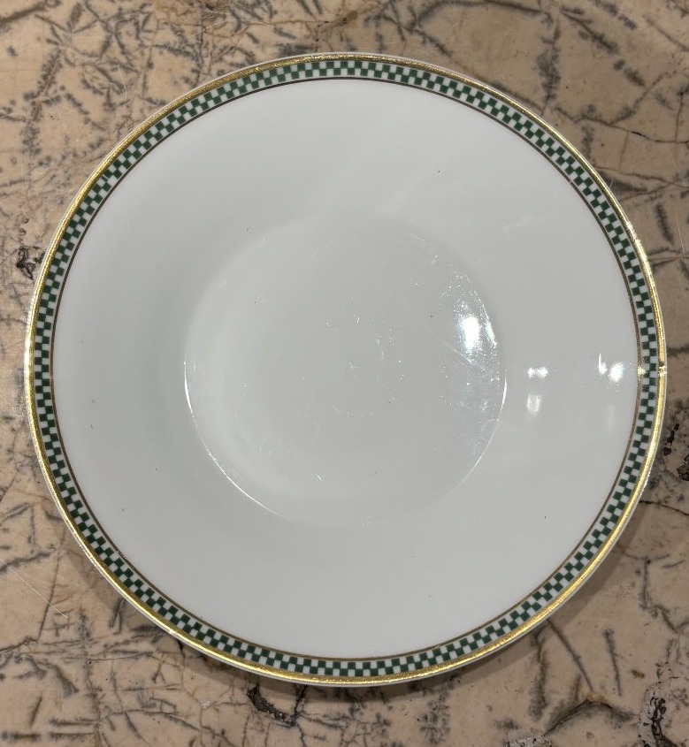 Suite de six tasses à thé  Art-déco en porcelaine de Limoges -photo-5