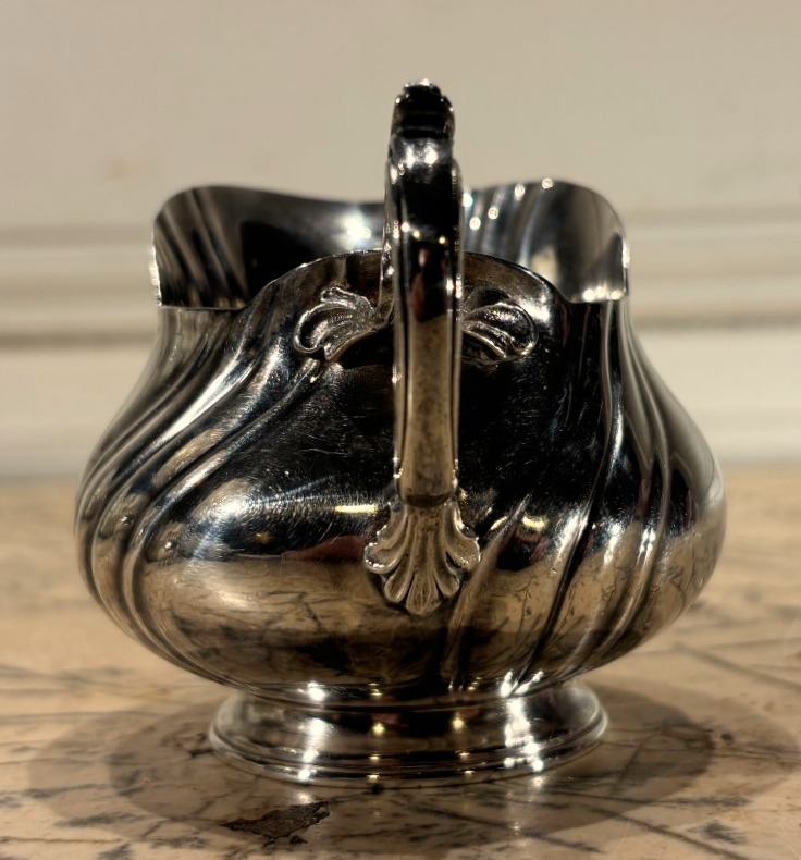 Christofle paire de crémiers style Louis XV  -photo-4