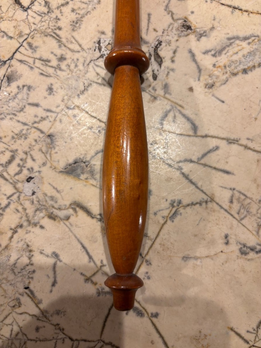 Wig Holder And English Lawyer's Robe, Circa 1900-photo-2