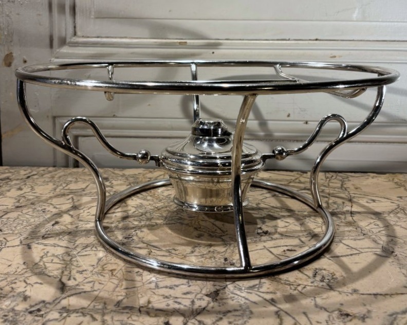 Chauffe plat orfèvre Liberty en métal argenté 